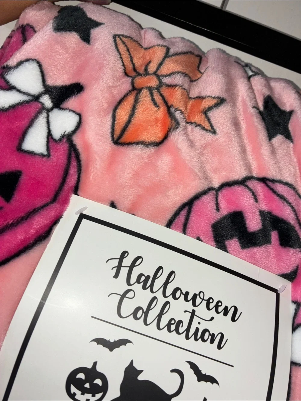 Oversized plush pink pumpkin throw blanket